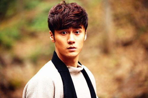 蒋劲夫爆料胡歌视频在线观看,独家视频曝光，揭秘娱乐圈风云