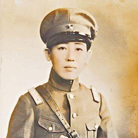 女日本军官头像,铁血柔情，二战风云中的女性身影